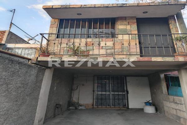 Foto de inmueble en Avenida Tláhuac, Col. La Esperanza C.P. 09910, Iztapalapa