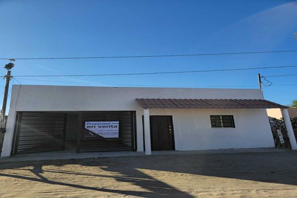 Foto de inmueble en Avenida Tuxpan, Col. Solidaridad C.P. 83496, San Luis Río Colorado