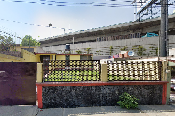 Foto de inmueble en Av. Union no. 42lote 21 y 21-Amza. 4., Col. La Quebrada Centro C.P. 54769, Cuautitlán Izcalli