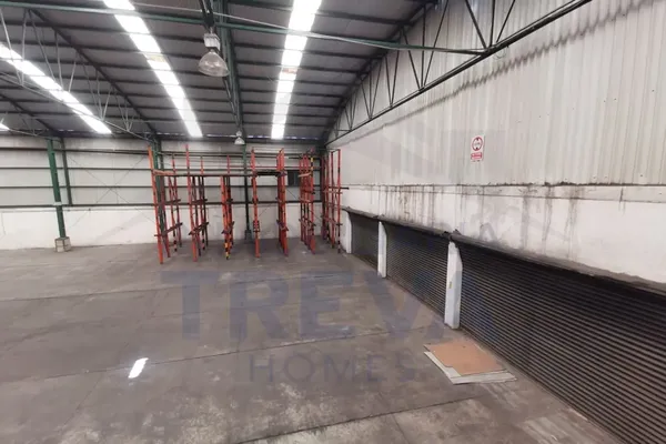 Foto de inmueble en AV. UNIVERSIDAD, Col. Cerro Gordo C.P. 76830, San Juan del Río