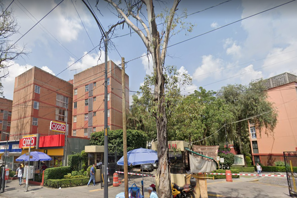 Foto de inmueble en Av. Universidad, Col. Copilco C.P. 04350, Coyoacán