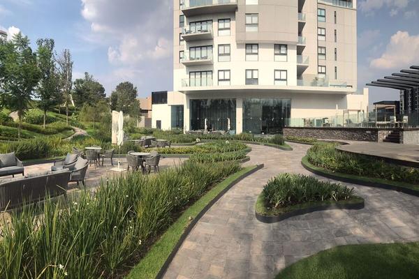 Foto de inmueble en Av. Universidad, Col. Puerta Plata C.P. 45116, Zapopan