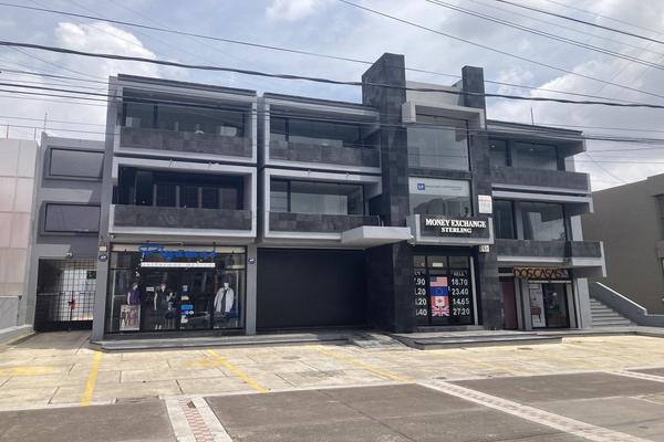 Foto de inmueble en Av. Vallarta, Col. Arcos Vallarta C.P. 44130, Guadalajara