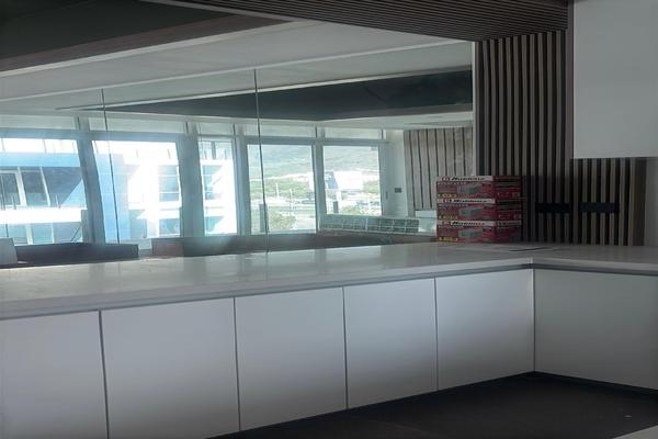 Foto de inmueble en AV VALLE CRISTAL #001, Col. Valles de Cristal C.P. 64990, Monterrey