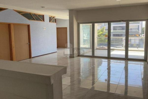 Foto de inmueble en Av. Venustiano Carranza #2070, Col. Del Valle C.P. 78200, San Luis Potosí