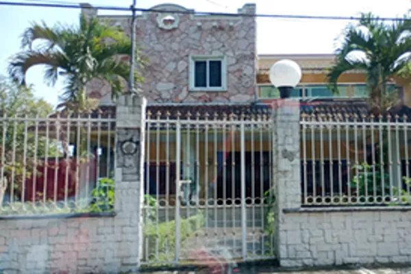 Foto de inmueble en AVENIDA VICENTE GUERRERO #98, Col. Cuautlapan C.P. 94455, Ixtaczoquitlán