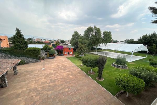 Foto de inmueble en av xochitepetl, Col. Santa María Tepepan C.P. 16020, Xochimilco