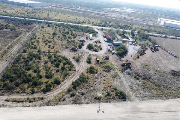 Foto de inmueble en  , Col. Azafrán C.P. 65514, Salinas Victoria