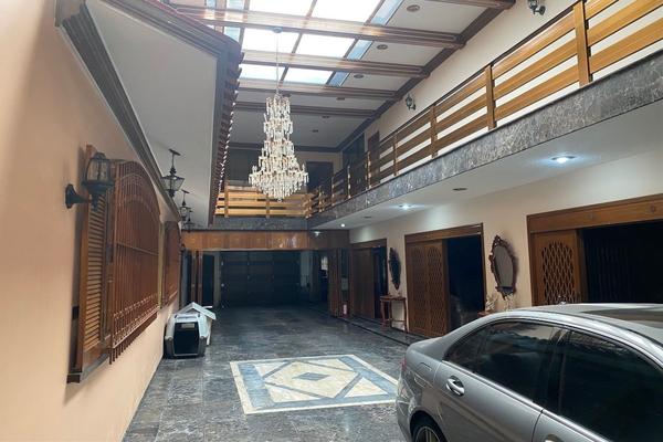Foto de inmueble en Azhares, Col. Santa Maria Insurgentes C.P. 06430, Cuauhtémoc