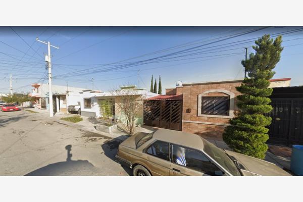 Foto de inmueble en Azucena, Col. Villas de San Jose C.P. 67254, Juárez
