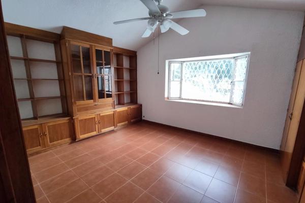 Foto de inmueble en Blvd. Mariano Escobedo  #s/n, Col. John F Kennedy C.P. 37410, León
