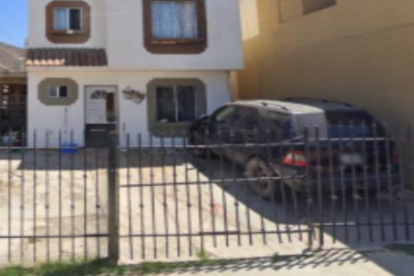 Foto de inmueble en Calle Homero 619 #619, Col. Valle de Chapultepec C.P. 22785, Ensenada