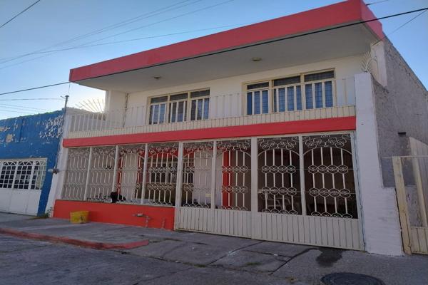 Foto de inmueble en Calle 68-A #311, Col. Palacio de Gobierno Del Estado de Jalisco C.P. 44009, Guadalajara