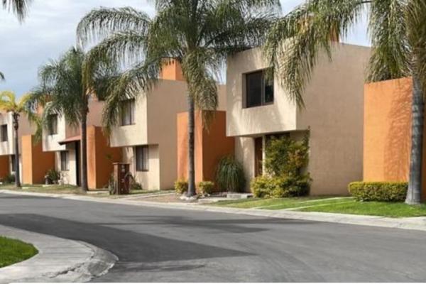 Foto de inmueble en Circuito puerta del sol  #s/n, Col. Puerta Real C.P. 76910, Corregidora