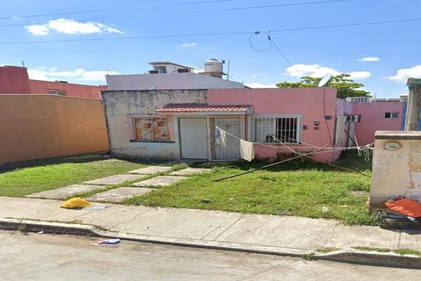 Foto de inmueble en Calle 5, Col. La Quinta C.P. 86670, Comalcalco
