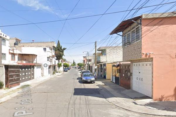 Foto de inmueble en Paseo de los Eucaliptos, Col. San José de la Palma C.P. 56536, Ixtapaluca
