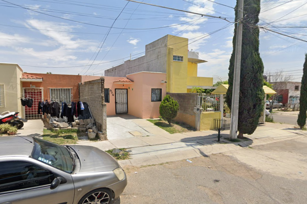 Foto de inmueble en Avenida Rosario 206 #206, Col. Geovillas La Arbolada C.P. 45653, Tlajomulco de Zúñiga