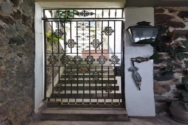 Foto de inmueble en Avenida Subida a Chalma, Col. Lomas de Atzingo C.P. 62180, Cuernavaca