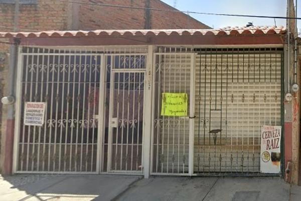 Foto de inmueble en Calle Independencia 295 #295, Col. Tlaquepaque Centro C.P. 45500, San Pedro Tlaquepaque