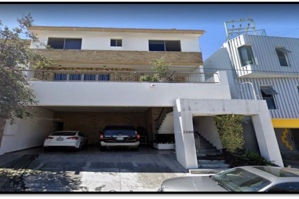 Foto de inmueble en JUAN E. LOPEZ #2808, Col. Cumbres 3 Sector Sección 3-4 C.P. 64349, Monterrey