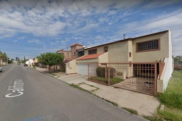 Foto de inmueble en Calle California, Col. Urbanizable 4 C.P. 85000, Cajeme