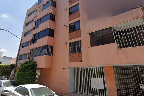 Foto de inmueble en Paseo de Los Cipreses  #67, Col. Paseos de Taxqueña C.P. 04250, Coyoacán