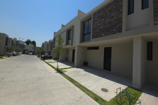 Foto de inmueble en Enrique Limón Díaz 404 #404, Col. Santa Anita C.P. 45645, Tlajomulco de Zúñiga