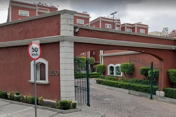 Foto de inmueble en Calzada del Hueso  #160, Col. Residencial Hacienda Coapa C.P. 14330, Tlalpan