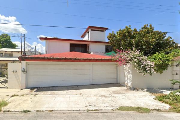 Foto de inmueble en Río Bravo 707 #707, Col. Zozaya C.P. 87070, Victoria