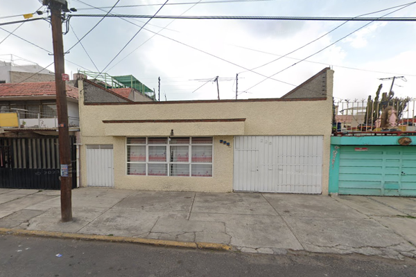 Foto de inmueble en Calle 647, Col. San Juan de Aragón V Sección C.P. 07979, Gustavo A. Madero