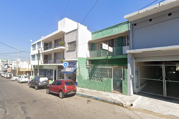 Foto de inmueble en Avenida Zaragoza 1211 #1211, Col. Centro C.P. 82000, Mazatlán