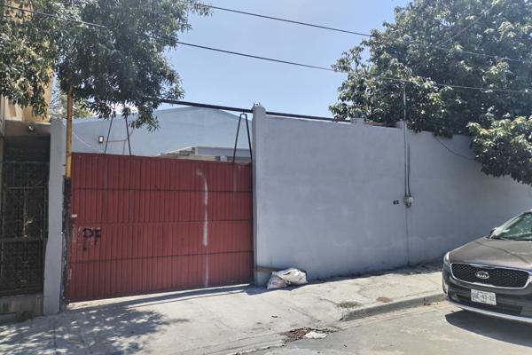 Foto de inmueble en Melchor Múzquiz 812, Industrial, 64440 Monterrey, N.L. #812, Col. Industrial C.P. 64440, Monterrey