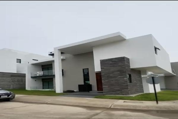 Foto de inmueble en Avenida Paseo del PacificoInt. 5000, Col. San Juan C.P. 82275, Mazatlán
