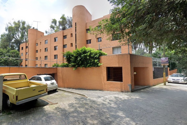 Foto de inmueble en Calzada Ailes, Col. Calacoaya C.P. 52990, Atizapán de Zaragoza