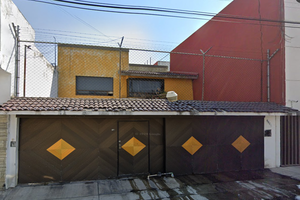 Foto de inmueble en 24, Col. Valle Dorado C.P. 72070, Puebla