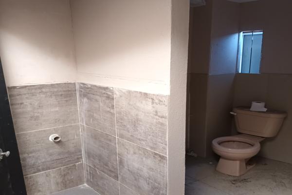 Foto de inmueble en Av 5 #331, Col. Granjas de San Antonio C.P. 09070, Iztapalapa