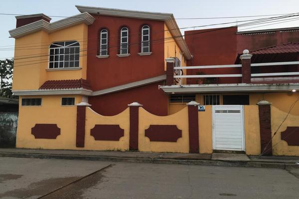 Foto de inmueble en Babilonia 108, Col. Nueva Imagen C.P. 96536, Coatzacoalcos