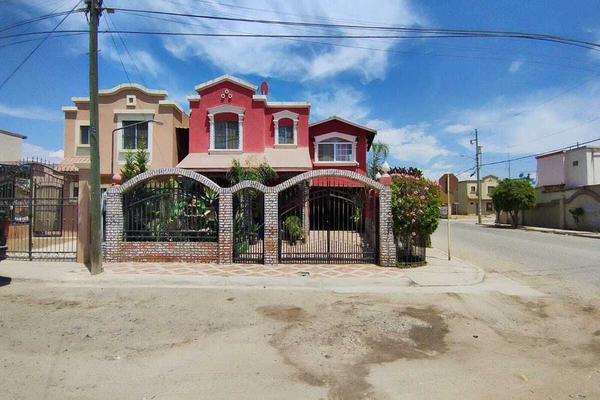 Foto de inmueble en BAEZA, Col. Villas del Real 3a Sección C.P. 22785, Ensenada