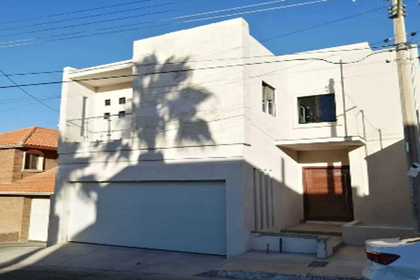 Foto de inmueble en Bahía, Col. Lomas Universidad I C.P. 31123, Chihuahua