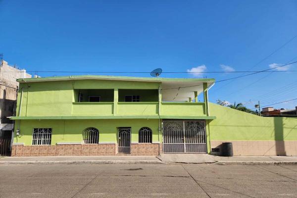 Foto de inmueble en Baja california #1808, Col. Hidalgo Oriente C.P. 89570, Ciudad Madero
