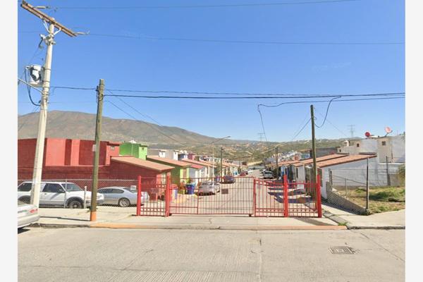 Foto de inmueble en Baja California #247, Col. Lomas de la Presa C.P. 22813, Ensenada
