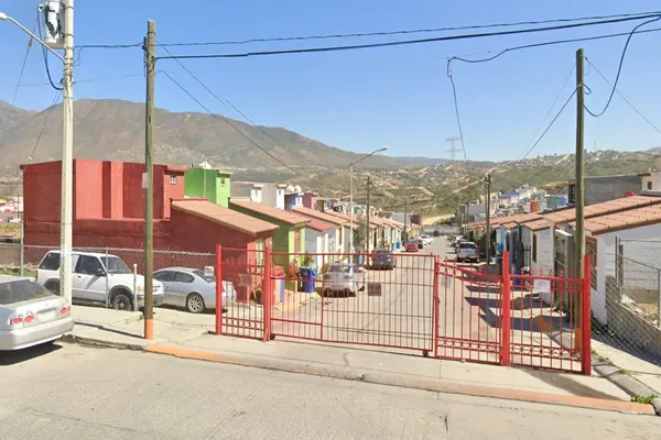 Foto de inmueble en Baja California #247, Col. Lomas de la Presa C.P. 22813, Ensenada