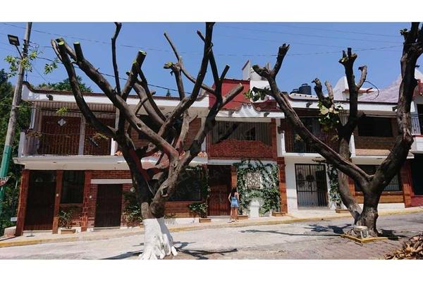 Foto de inmueble en Bajada del Salto, Col. San Antón C.P. 62020, Cuernavaca