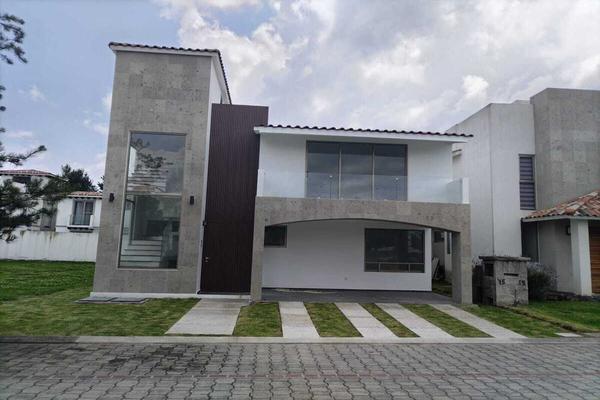 Foto de inmueble en BAKEIRA, Col. San Miguel Totocuitlapilco C.P. 52143, Metepec