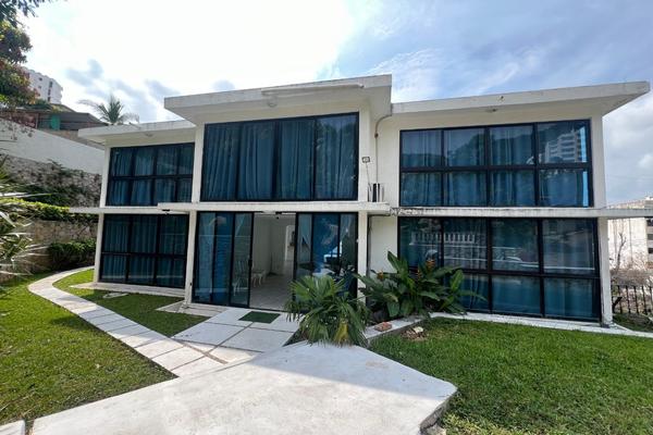 Foto de inmueble en  , Col. Balcones de Costa Azul C.P. 39840, Acapulco de Juárez