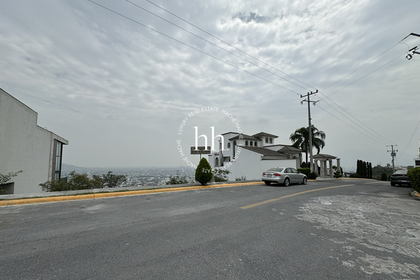 Foto de inmueble en Balcones de San Jerónimo, Col. Balcones de Colinas de San Jerónimo C.P. 64638, Monterrey
