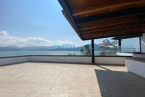 Foto de inmueble en BALCONES DEL LAGO, Col. San Gaspar C.P. 51217, Valle de Bravo