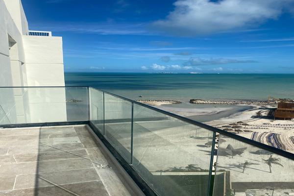 Foto de inmueble en Barlovento, Col. Yucalpeten C.P. 97336, Progreso