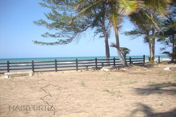 Foto de inmueble en BARRA GALINDO, Col. Cerro de Tumilco C.P. 92773, Tuxpan