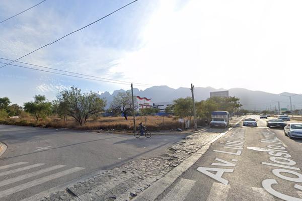 Foto de inmueble en  , Col. Barrio Mirasol I C.P. 64102, Monterrey